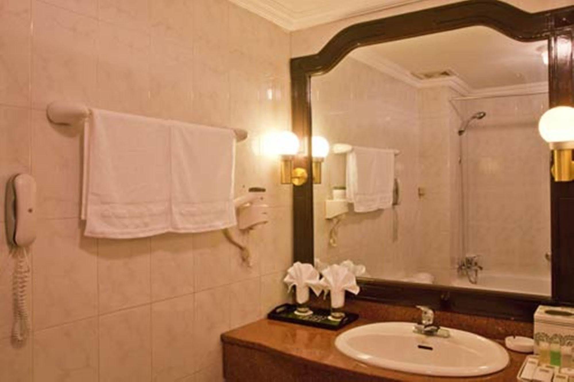 Green Park Hotel Hanoi Exterior foto